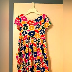 Hanna Andersson Swing Dress (Size:US 10), multi-color floral pattern.